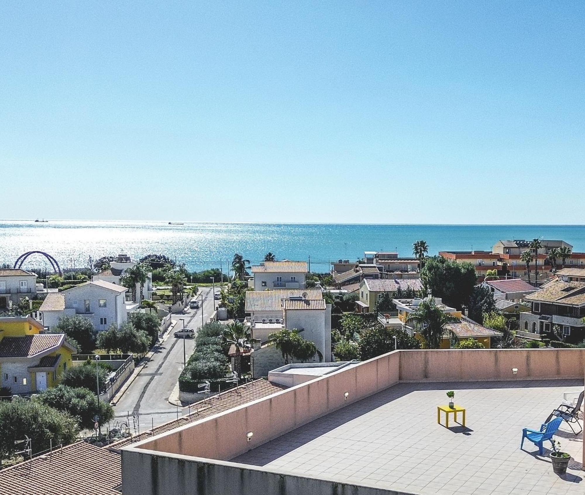 Attico Terrazza Cielomare Seaview Apartment Поцало Екстериор снимка